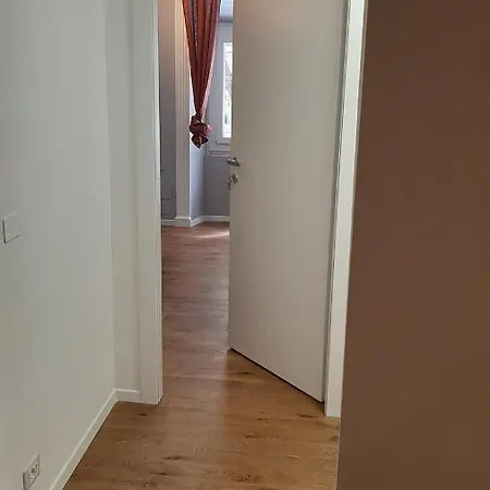 Italian Guest *